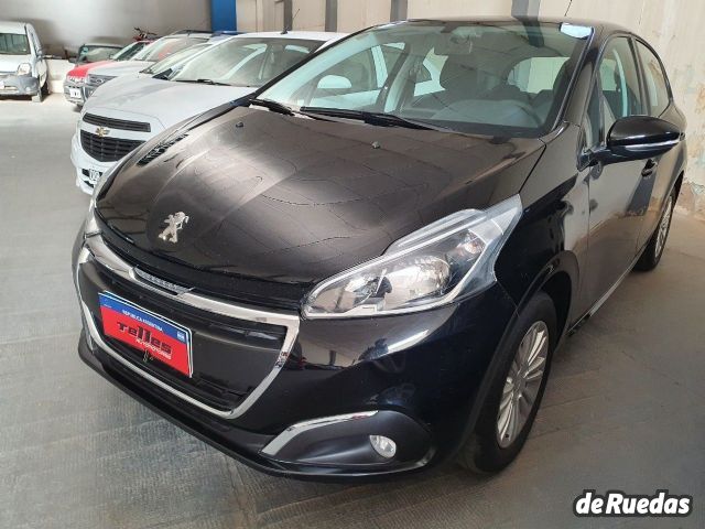 Peugeot 208 Usado en San Juan, deRuedas