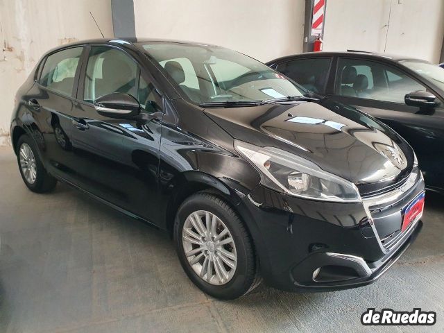 Peugeot 208 Usado en San Juan, deRuedas