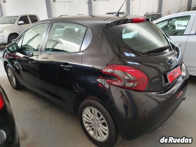 Peugeot 208 Usado en San Juan, deRuedas