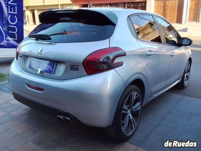 Peugeot 208 Usado en Mendoza, deRuedas