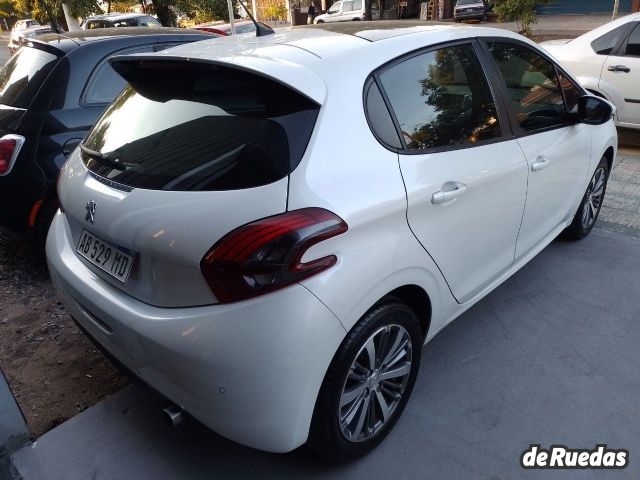 Peugeot 208 Usado en Córdoba, deRuedas