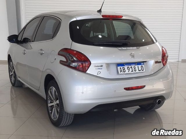 Peugeot 208 Usado en Mendoza, deRuedas