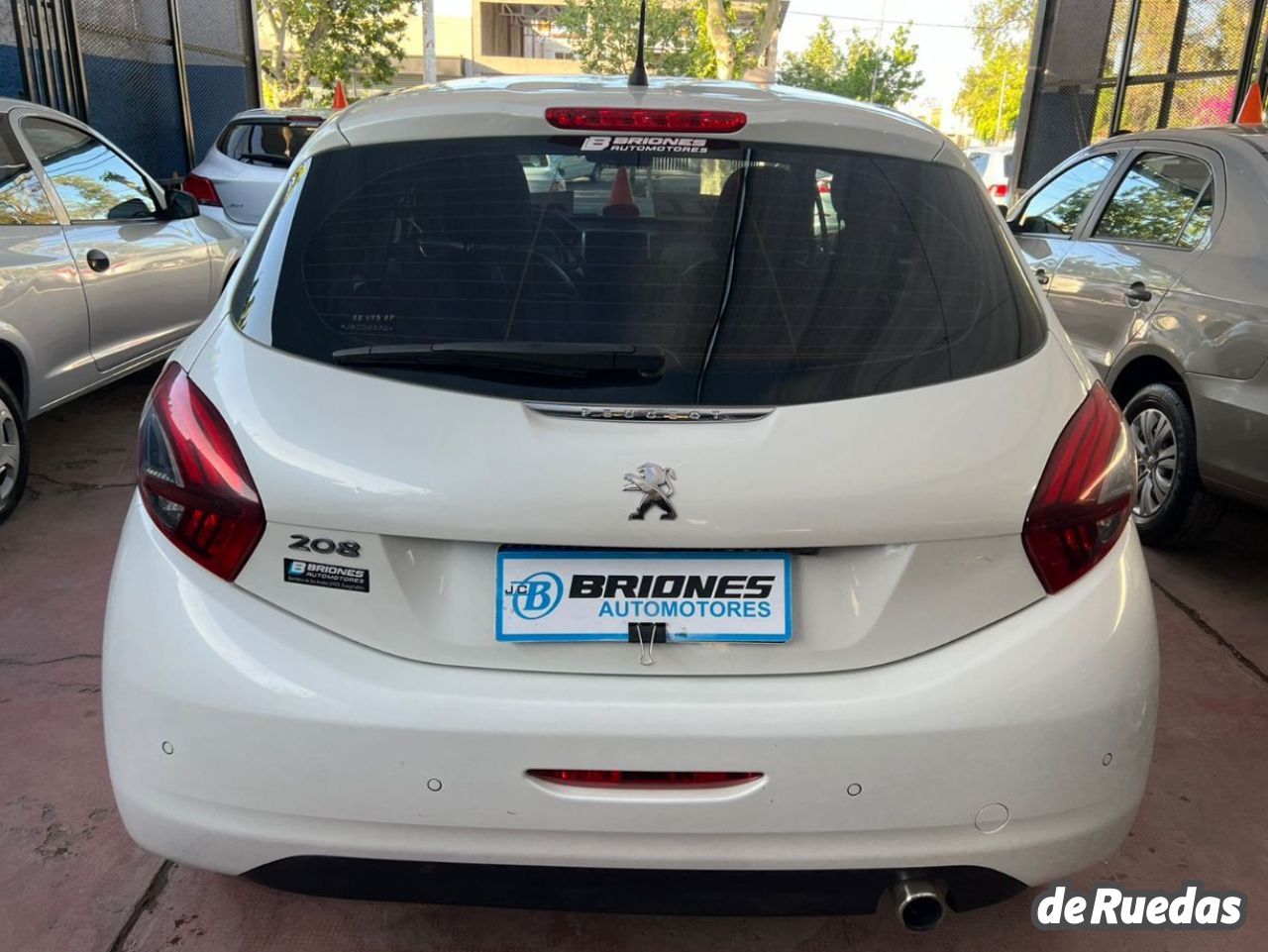 Peugeot 208 Usado en Mendoza, deRuedas