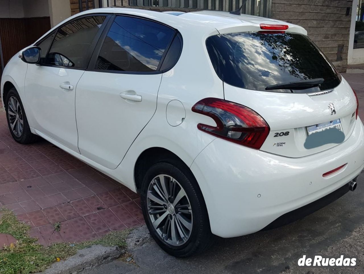 Peugeot 208 Usado en Mendoza, deRuedas