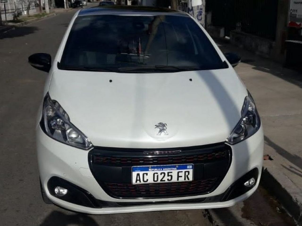 Peugeot 208 Usado en Córdoba, deRuedas