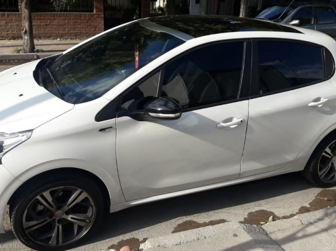 Peugeot 208 Usado en Córdoba, deRuedas