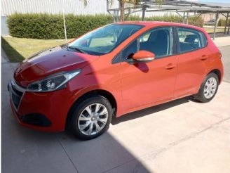 Peugeot 208 Usado en San Juan
