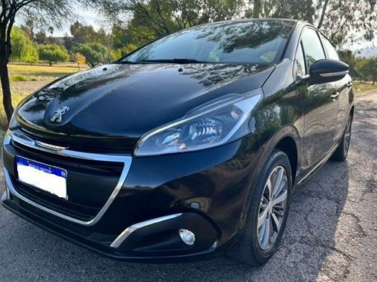 Peugeot 208 Usado en Mendoza, deRuedas