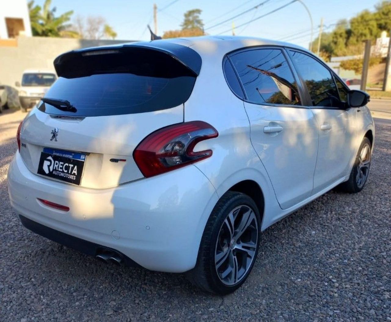 Peugeot 208 Usado en Córdoba, deRuedas