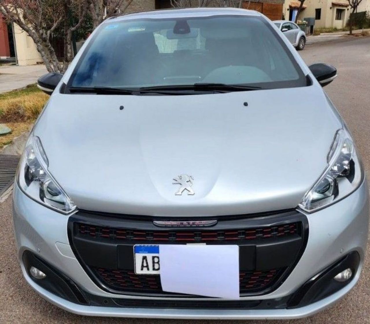 Peugeot 208 Usado en Mendoza, deRuedas