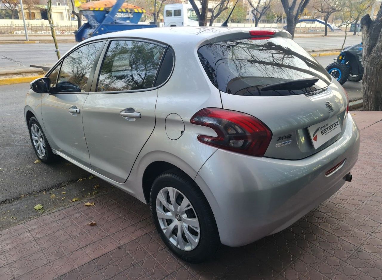 Peugeot 208 Usado en Mendoza, deRuedas