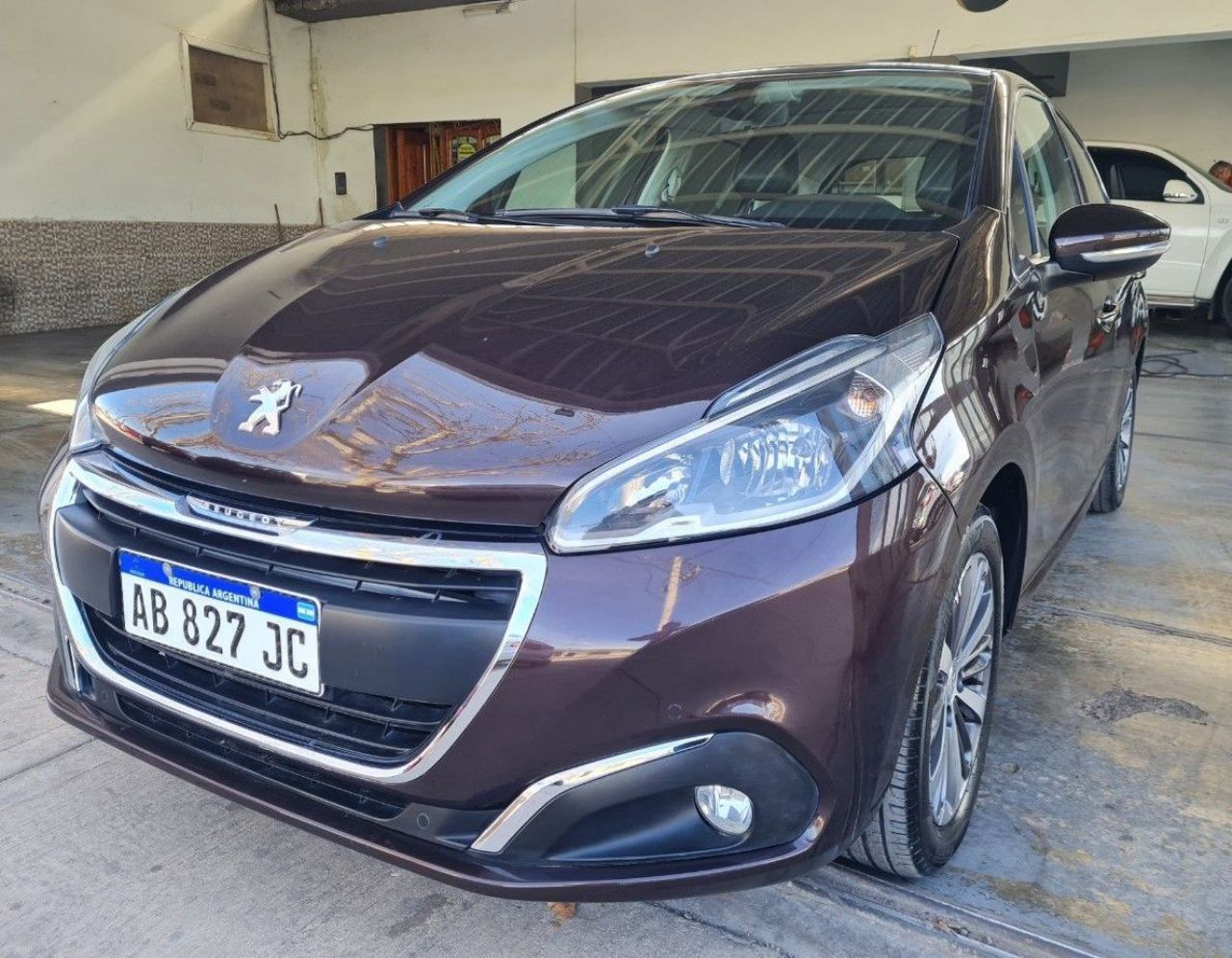 Peugeot 208 Usado en Mendoza, deRuedas