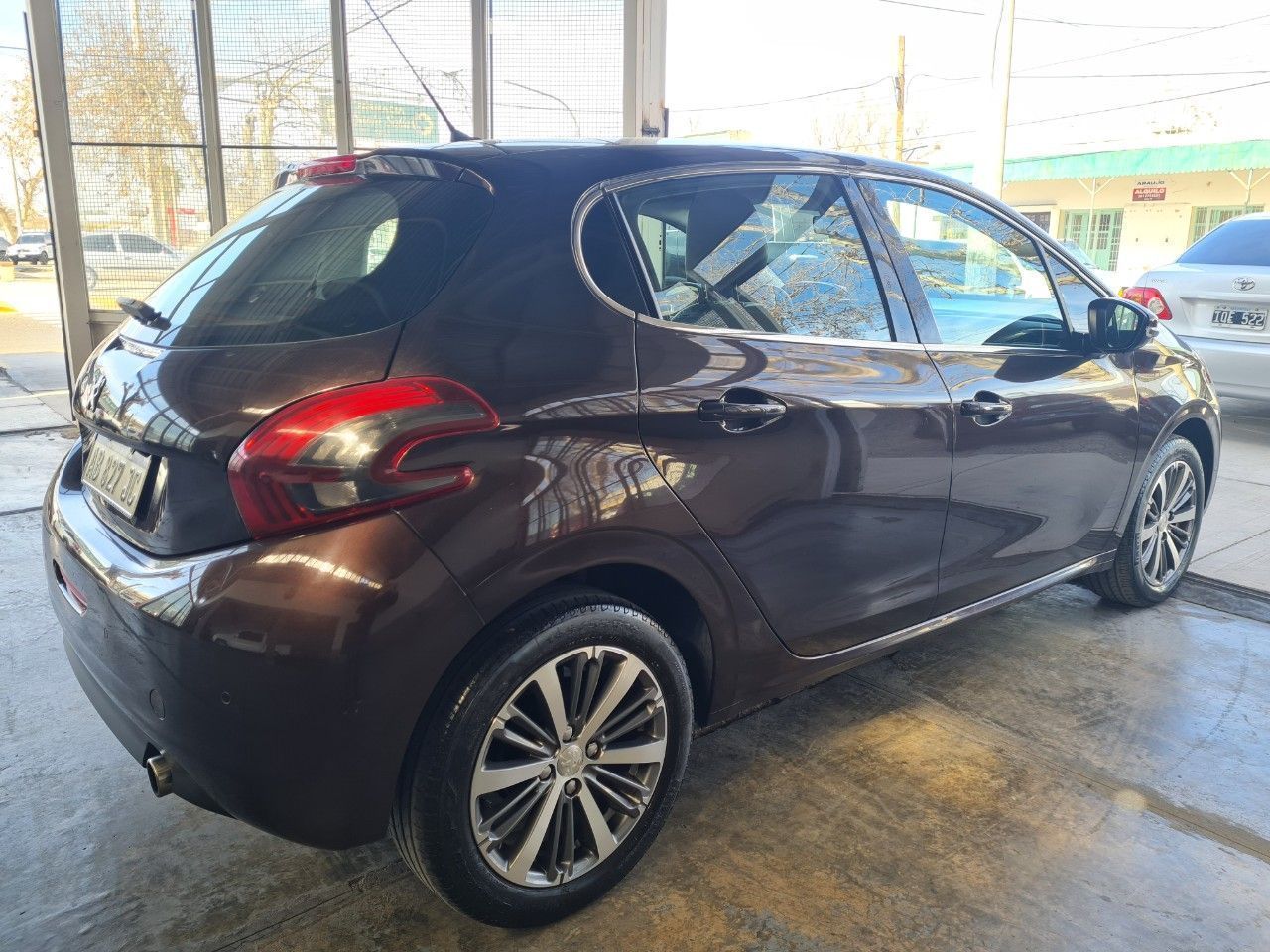 Peugeot 208 Usado en Mendoza, deRuedas