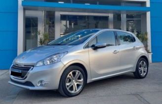 Peugeot 208 Usado en San Juan