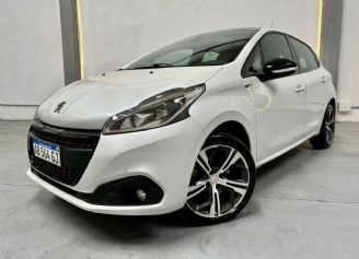 Peugeot 208 Usado en Córdoba Financiado