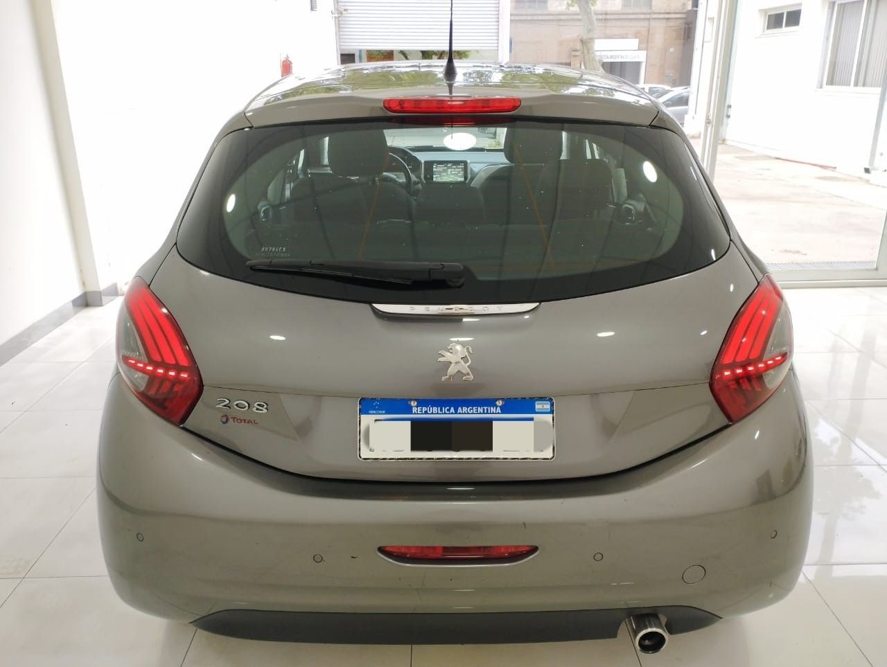 Peugeot 208 Usado en Mendoza, deRuedas
