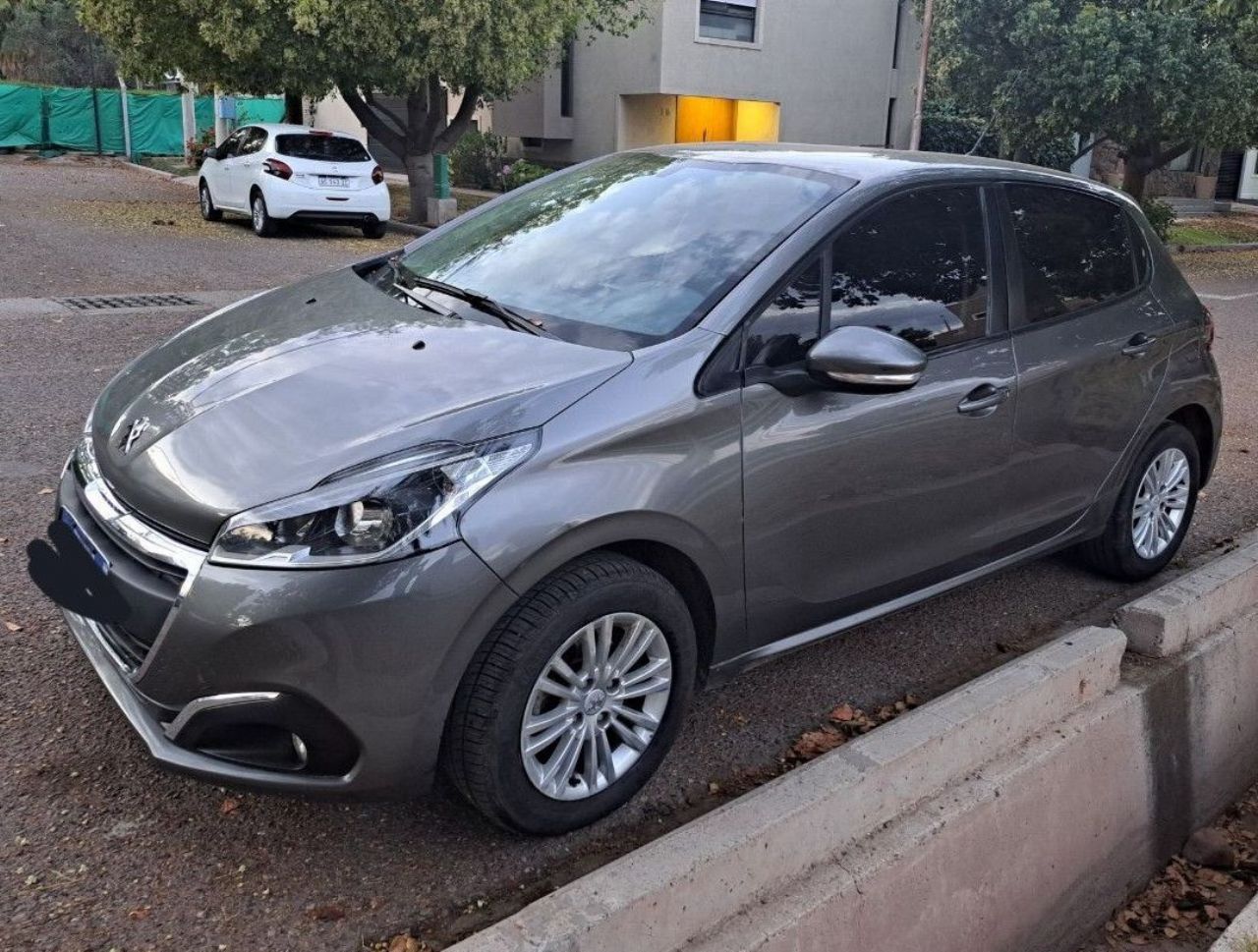 Peugeot 208 Usado en Mendoza, deRuedas