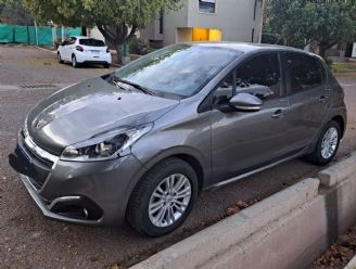 Peugeot 208 Usado en Mendoza