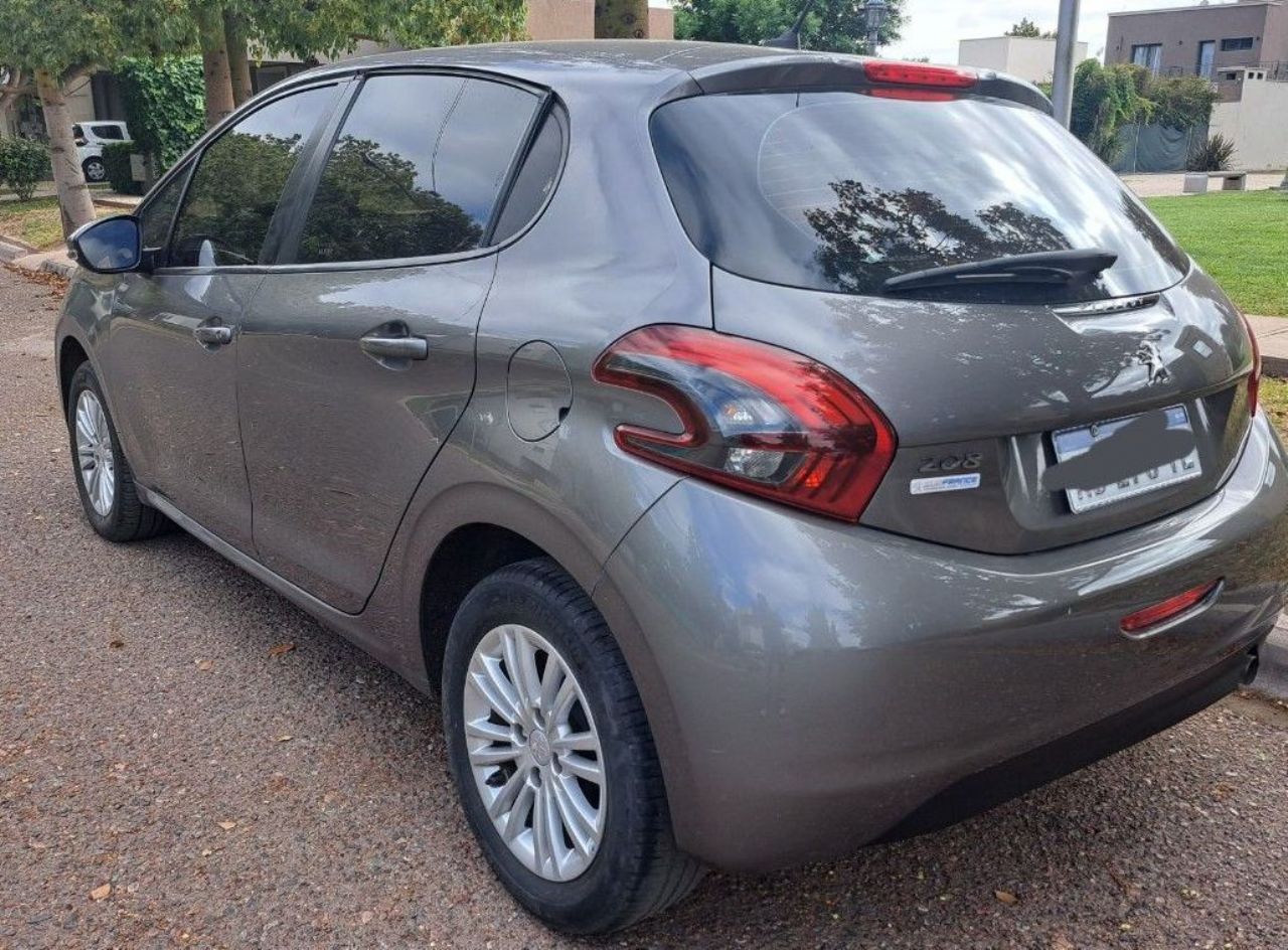 Peugeot 208 Usado en Mendoza, deRuedas