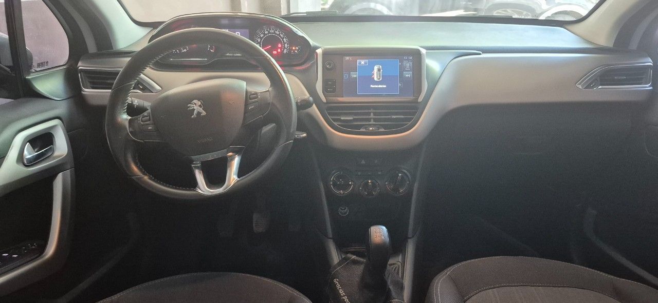 Peugeot 208 Usado Financiado en Mendoza, deRuedas