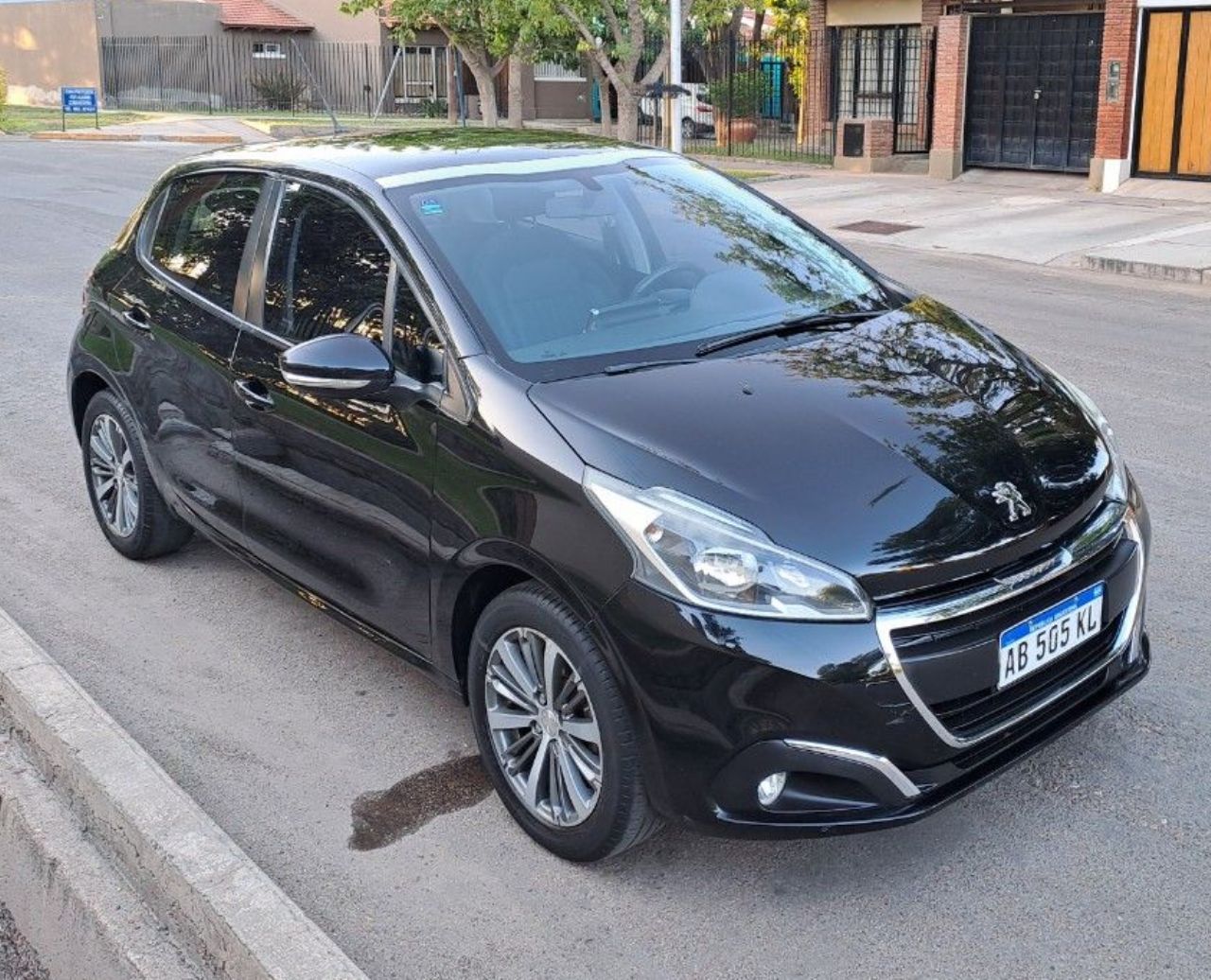 Peugeot 208 Usado en Mendoza, deRuedas