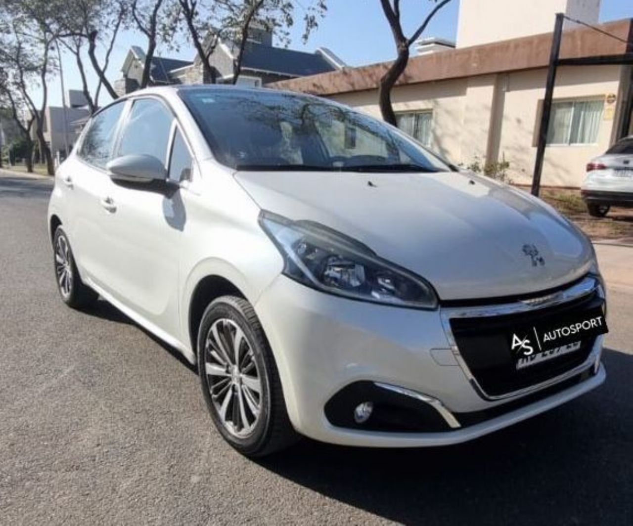 Peugeot 208 Usado en Córdoba, deRuedas