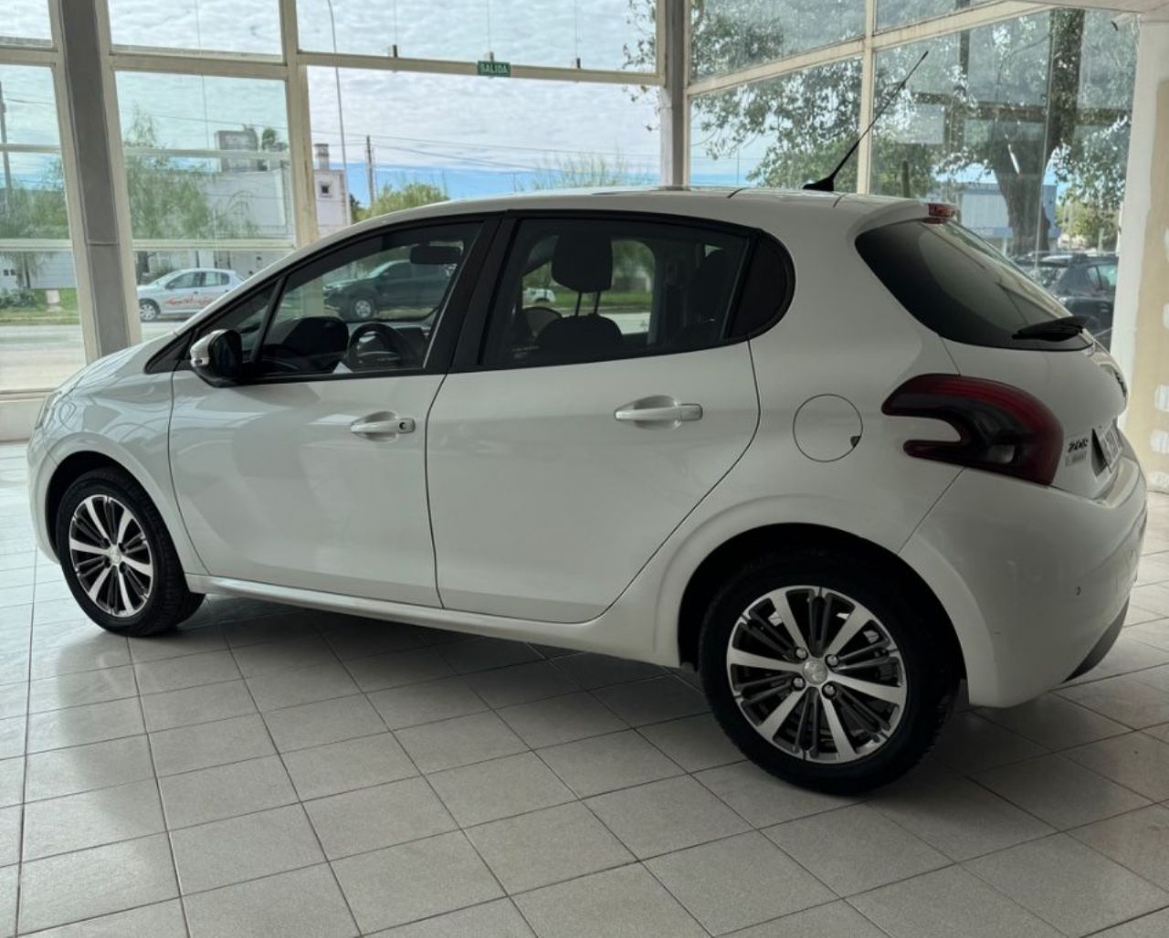 Peugeot 208 Usado en Córdoba, deRuedas