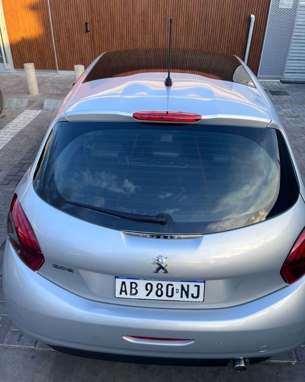Peugeot 208 Usado en Mendoza, deRuedas