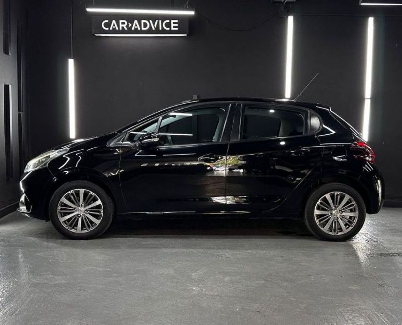Peugeot 208 Usado en Córdoba, deRuedas