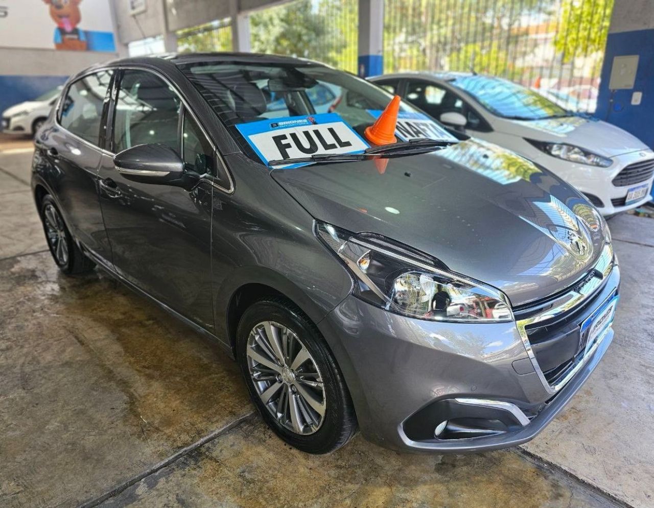 Peugeot 208 Usado en Mendoza, deRuedas