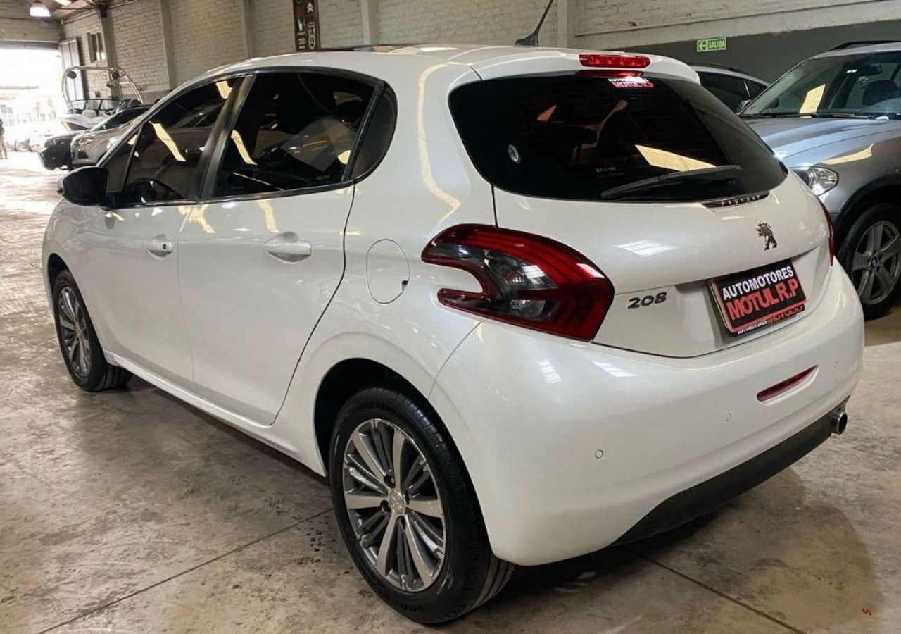 Peugeot 208 Usado en Mendoza, deRuedas