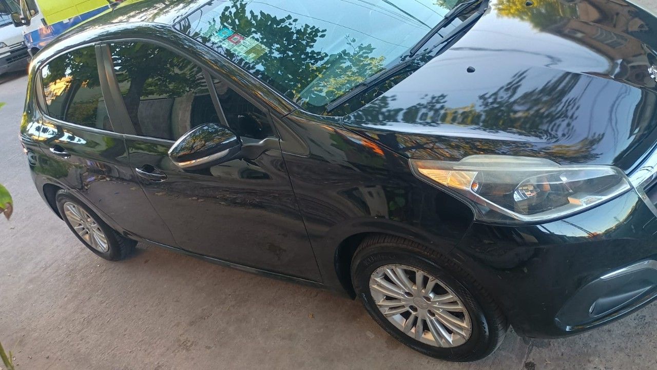 Peugeot 208 Usado en Buenos Aires, deRuedas