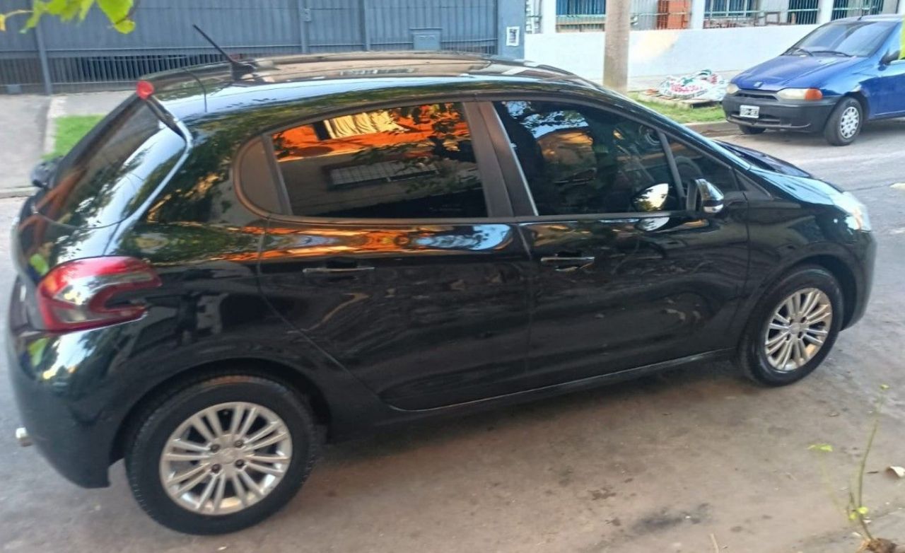Peugeot 208 Usado en Buenos Aires, deRuedas