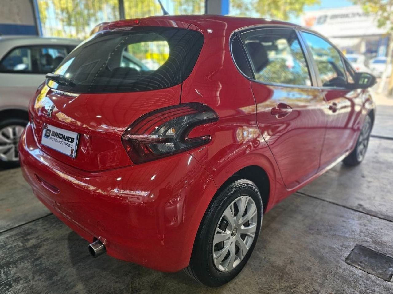 Peugeot 208 Usado en Mendoza, deRuedas