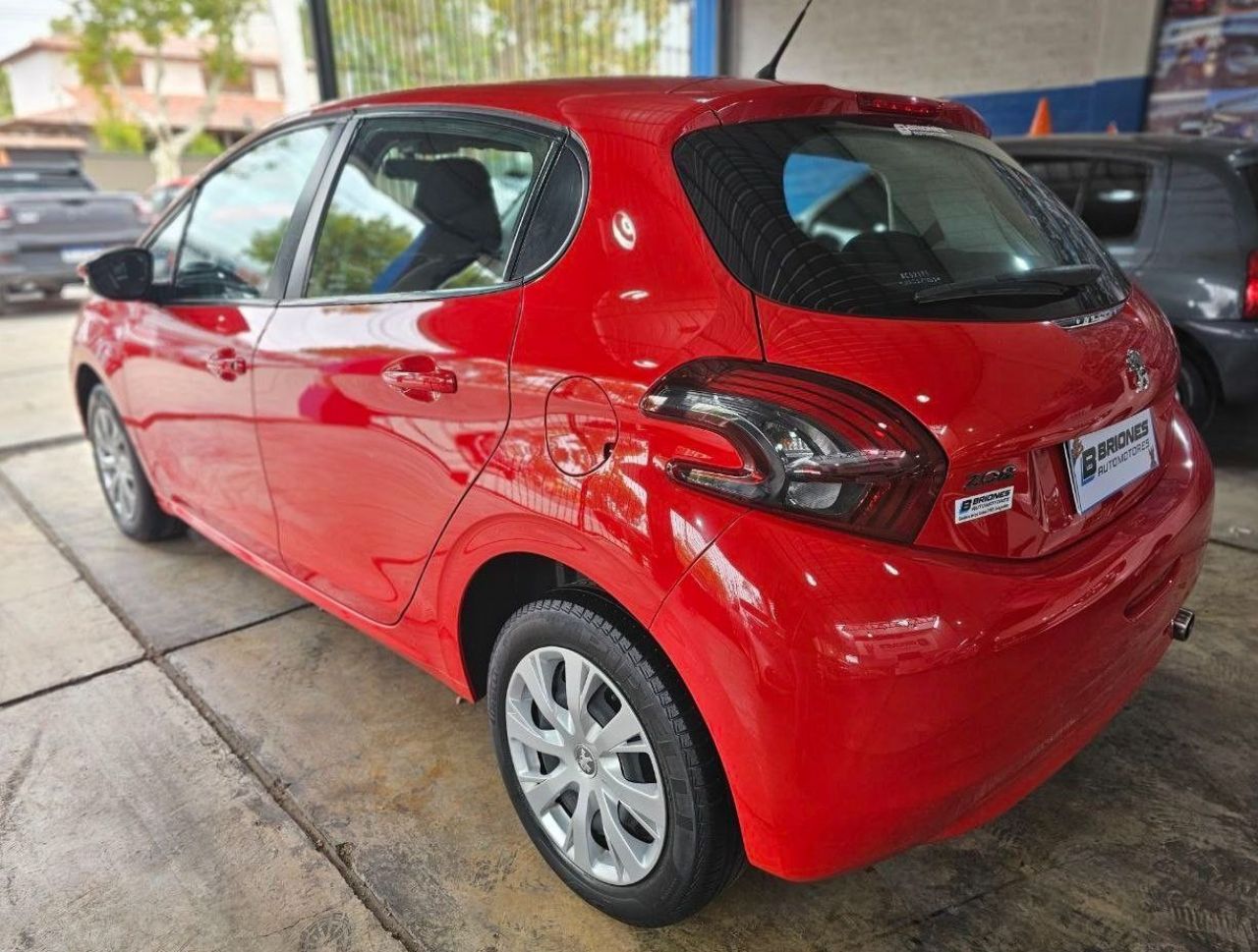 Peugeot 208 Usado en Mendoza, deRuedas