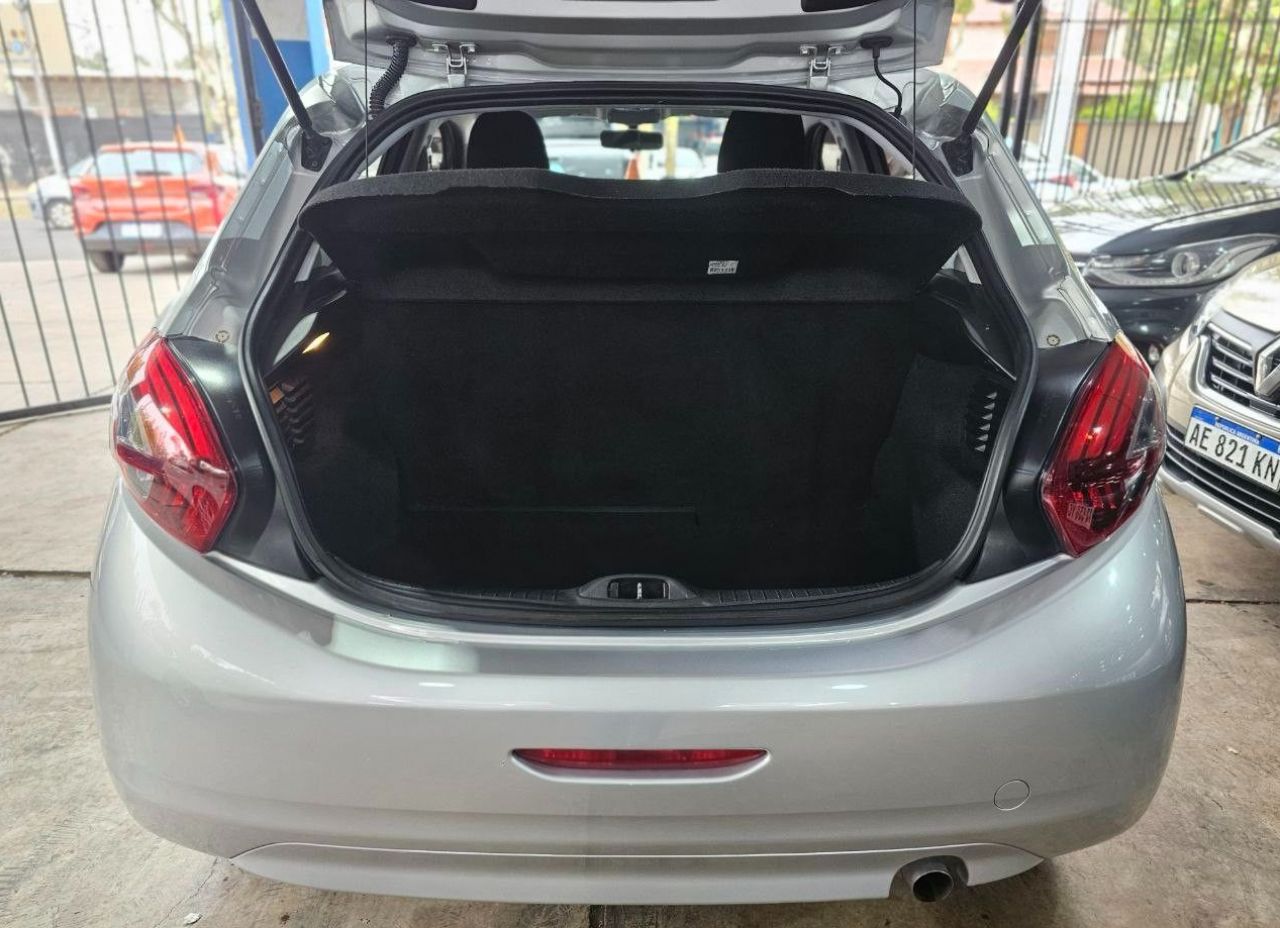 Peugeot 208 Usado en Mendoza, deRuedas