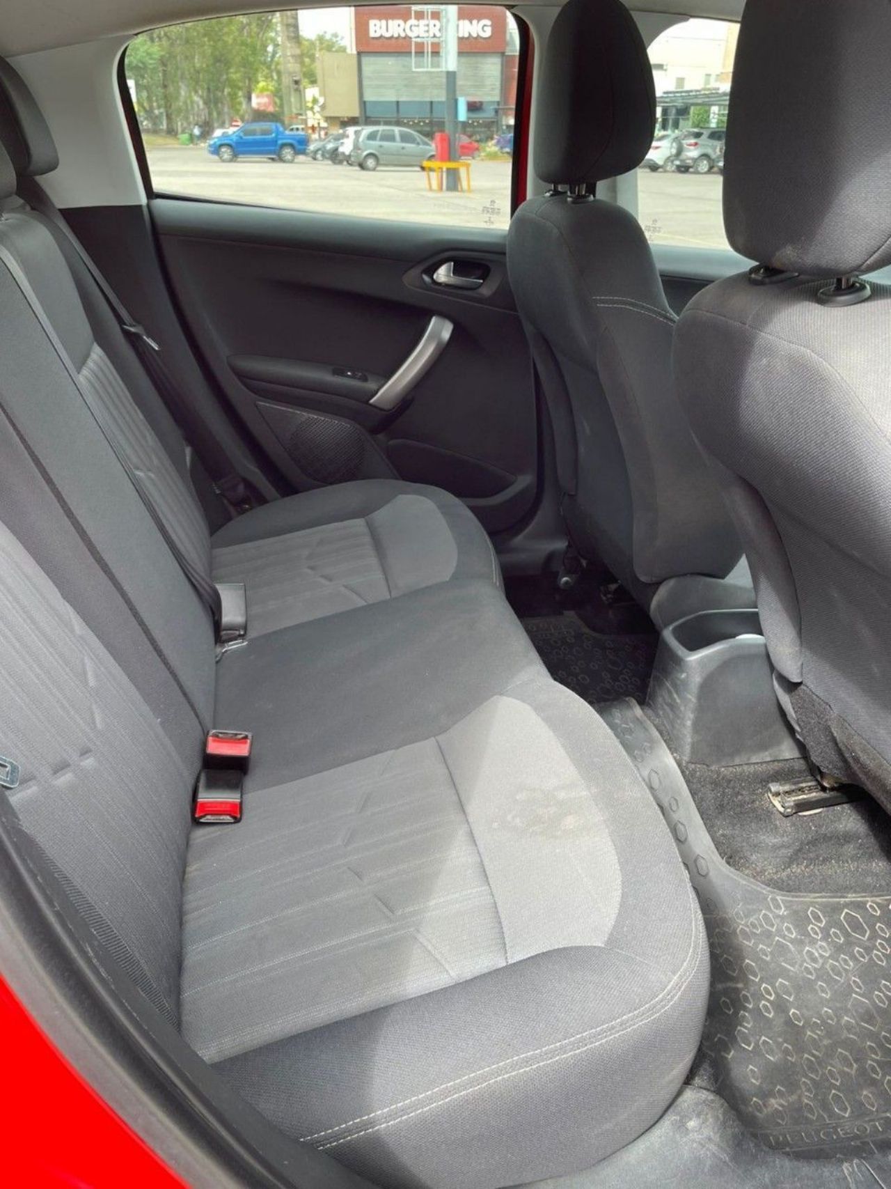Peugeot 208 Usado Financiado en Córdoba, deRuedas