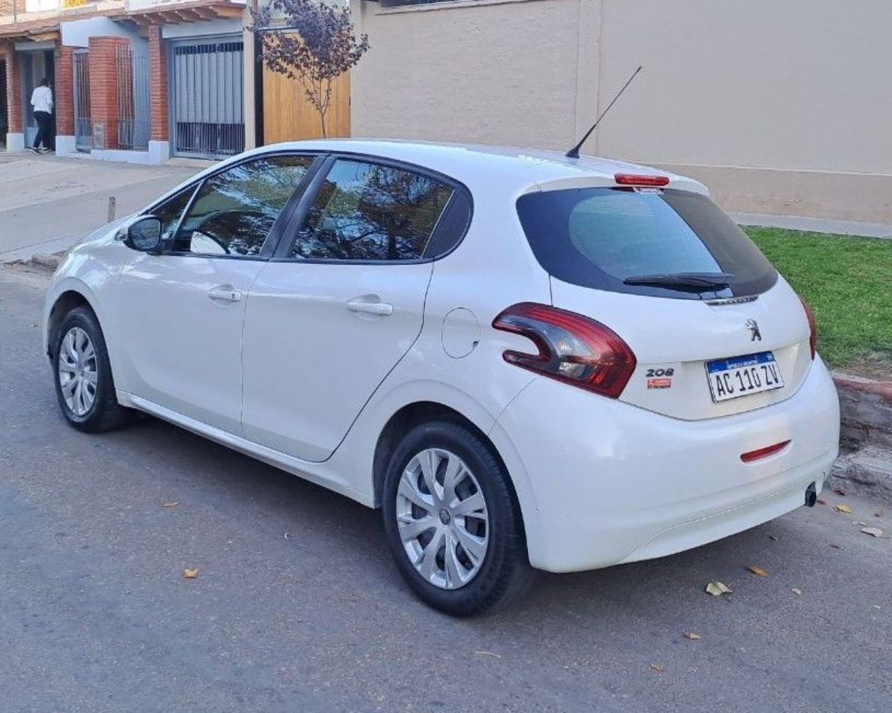Peugeot 208 Usado en Mendoza, deRuedas