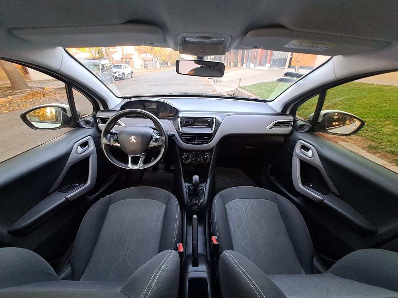 Peugeot 208 Usado en Mendoza, deRuedas