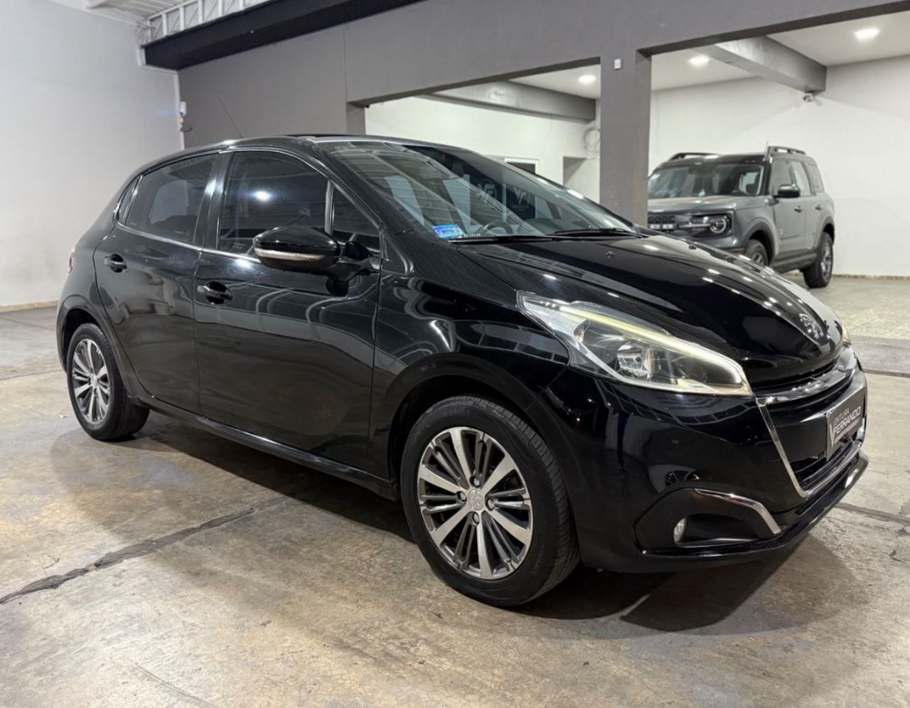 Peugeot 208 Usado Financiado en Mendoza, deRuedas