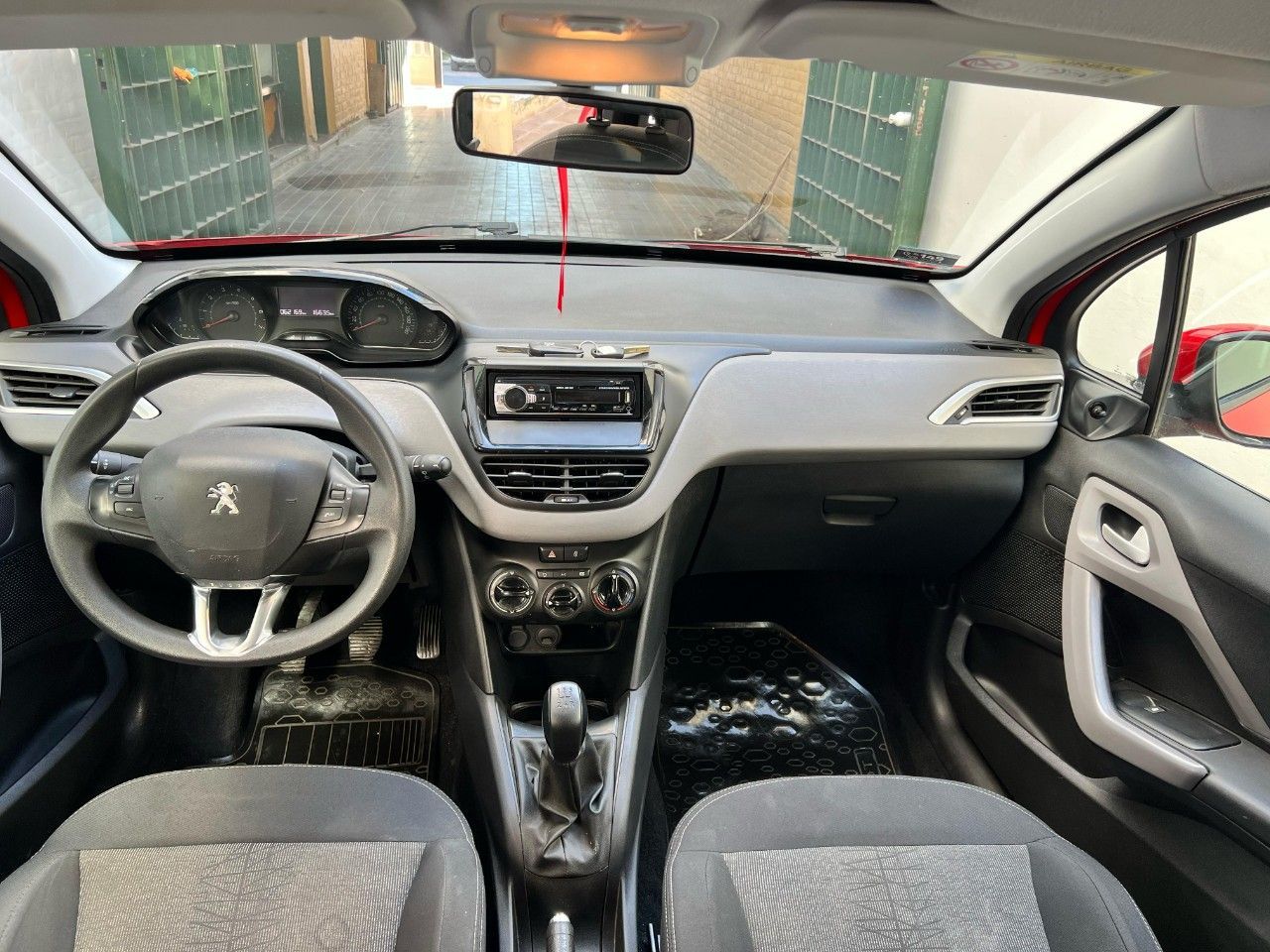 Peugeot 208 Usado Financiado en Mendoza, deRuedas