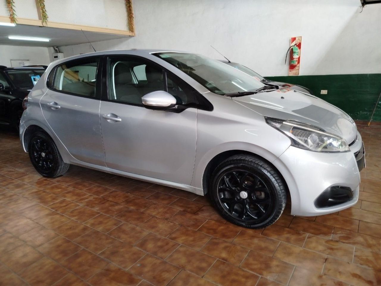 Peugeot 208 Usado Financiado en Córdoba, deRuedas