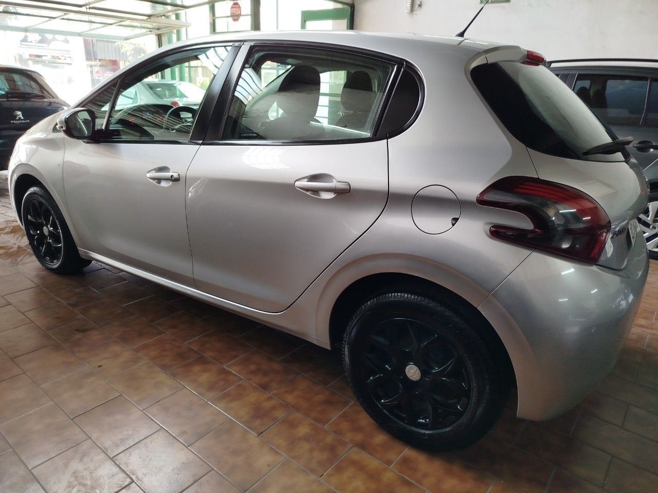 Peugeot 208 Usado Financiado en Córdoba, deRuedas
