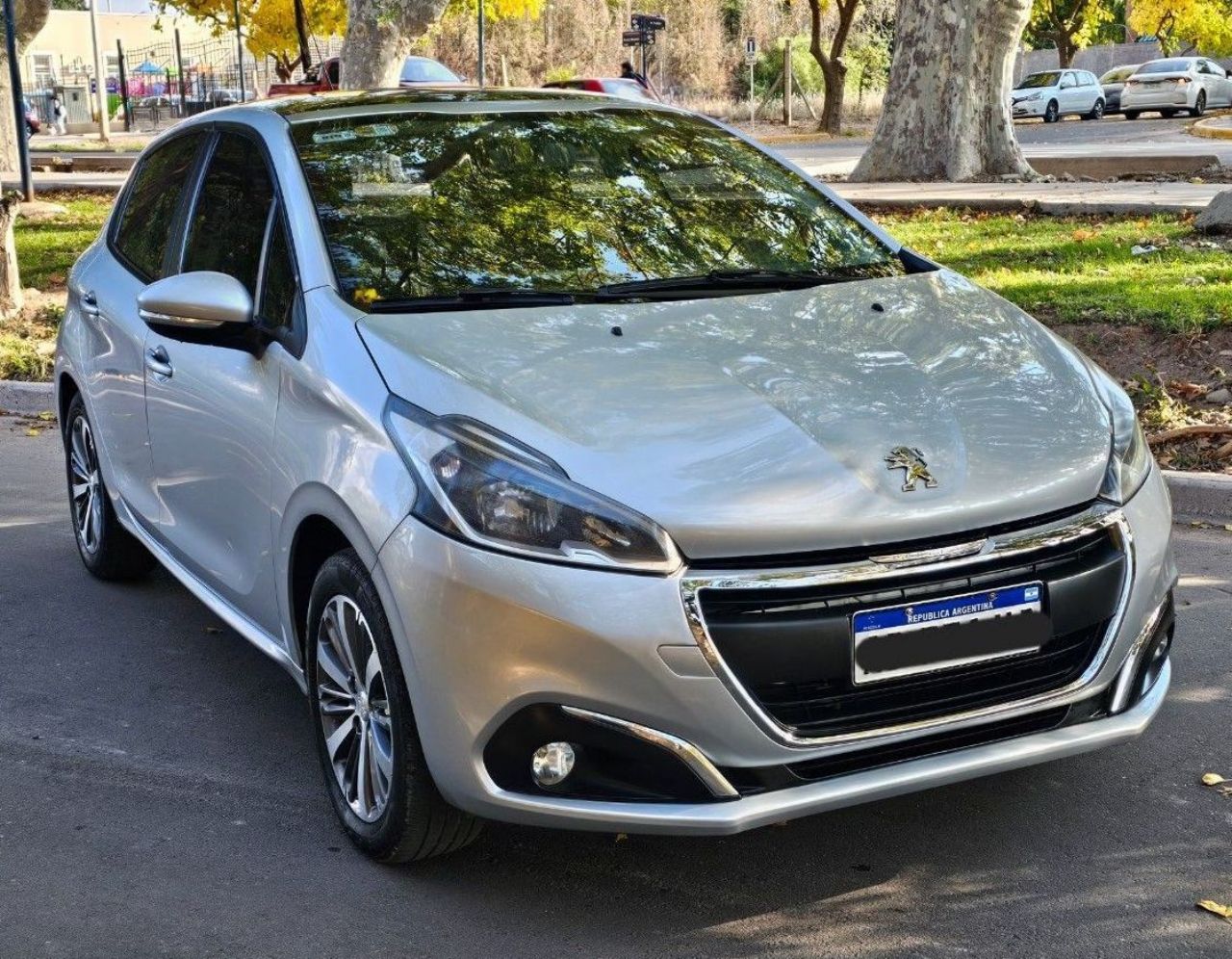 Peugeot 208 Usado en Mendoza, deRuedas