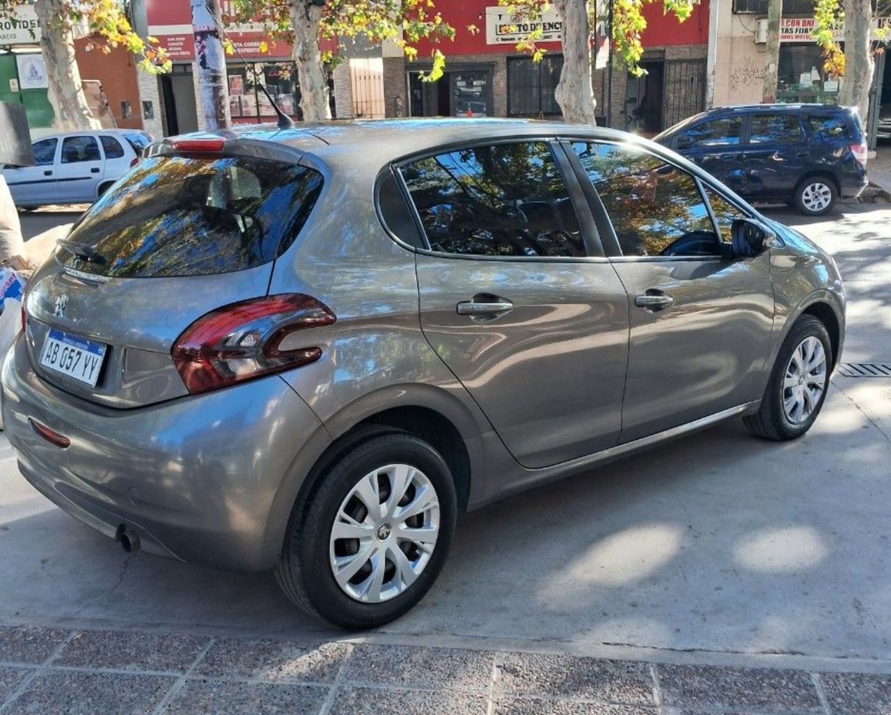 Peugeot 208 Usado Financiado en Mendoza, deRuedas