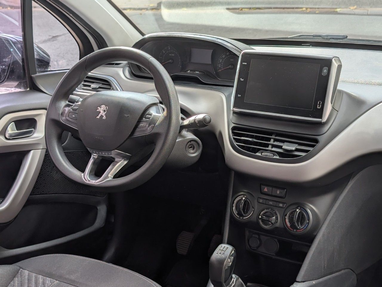 Peugeot 208 Usado en Mendoza, deRuedas