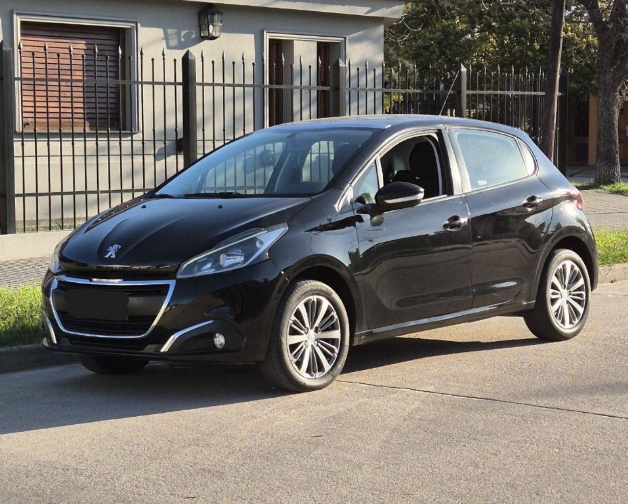 Peugeot 208 Usado Financiado en Córdoba, deRuedas