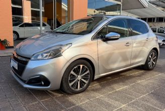 Peugeot 208 Usado en Mendoza Financiado