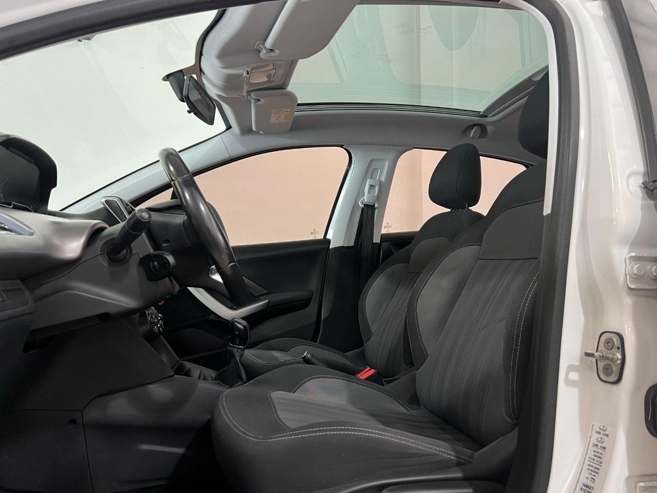 Peugeot 208 Usado Financiado en Córdoba, deRuedas