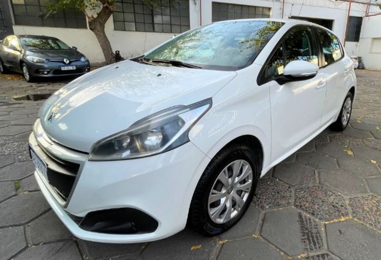 Peugeot 208 Usado en Mendoza, deRuedas